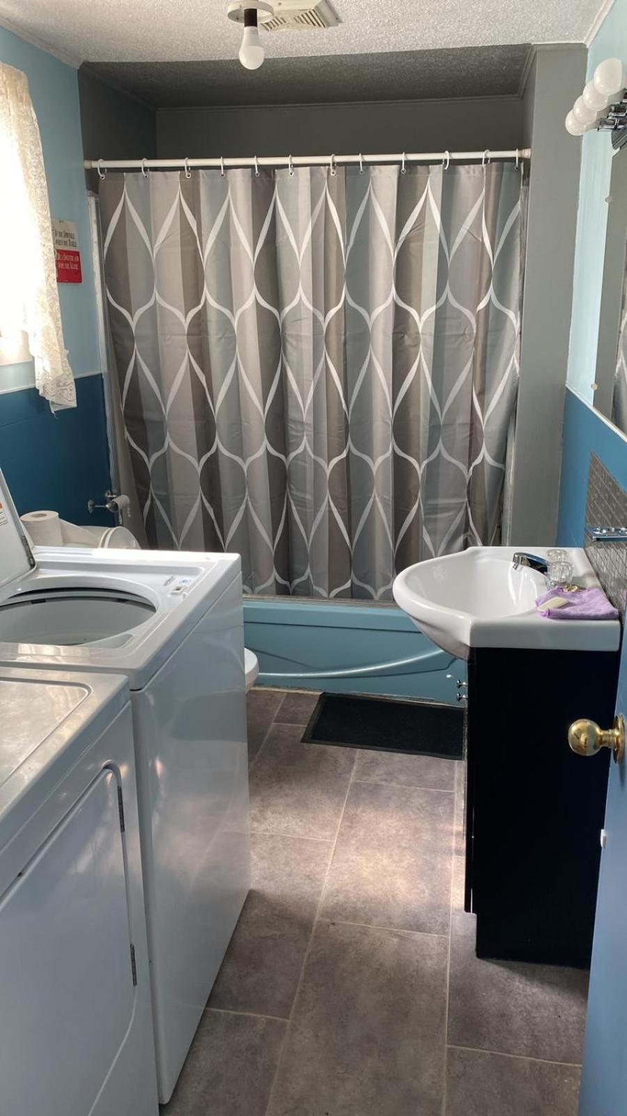 Le1226-Private Room 6 With Free Wifi And Parking Edmundston Exterior photo