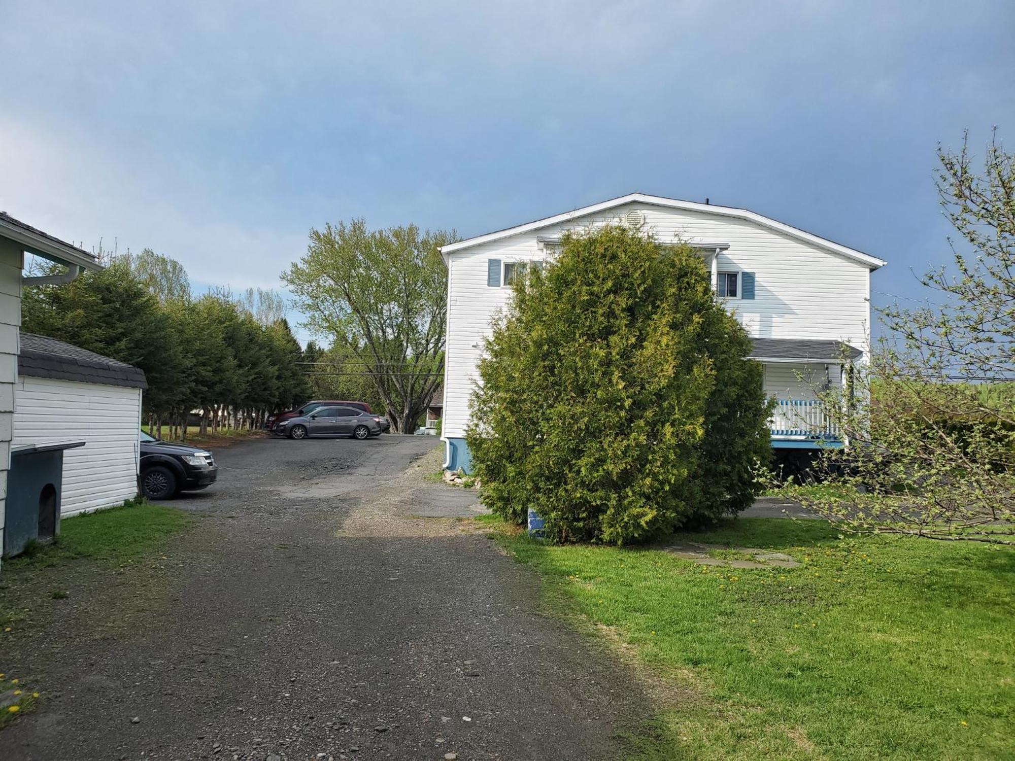 Le1226-Private Room 6 With Free Wifi And Parking Edmundston Exterior photo