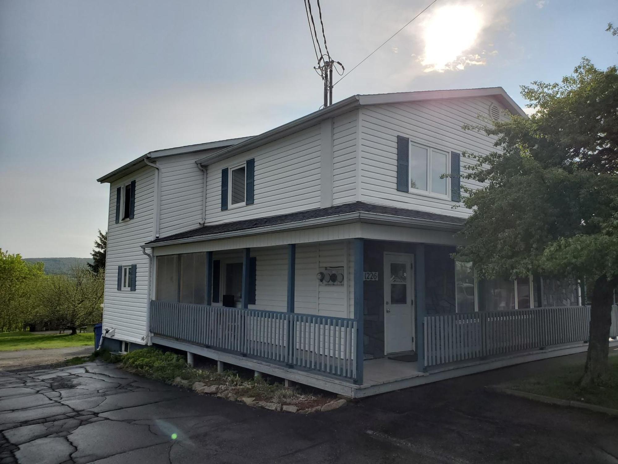 Le1226-Private Room 6 With Free Wifi And Parking Edmundston Exterior photo